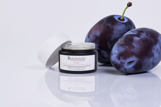 Hovedbilde  emerginC Rawceuticals BLEND™ moisturizer